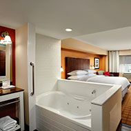 Luxury Whirlpool 2 Bedroom Suite